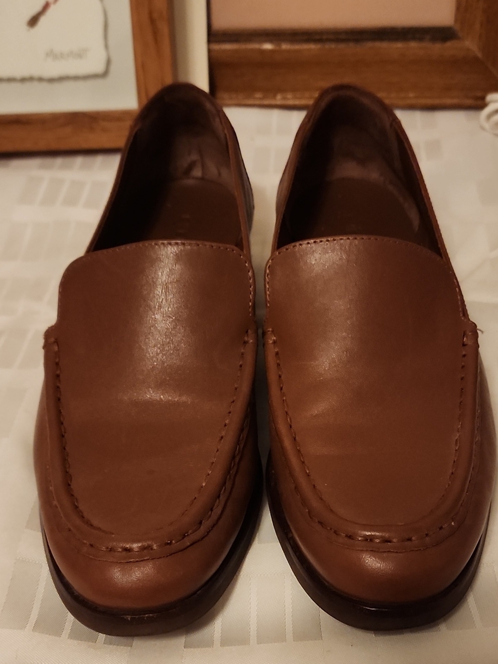 Everlane Brown Leather Slip-On Loafer Flats Stitching Round Toe Comfort US 7.5